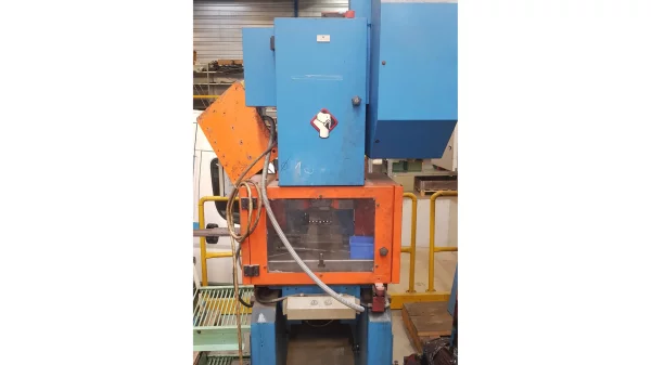 Gebrauchte Presse SANGIACOMO® 30 Tonnen - EMG PRESSES